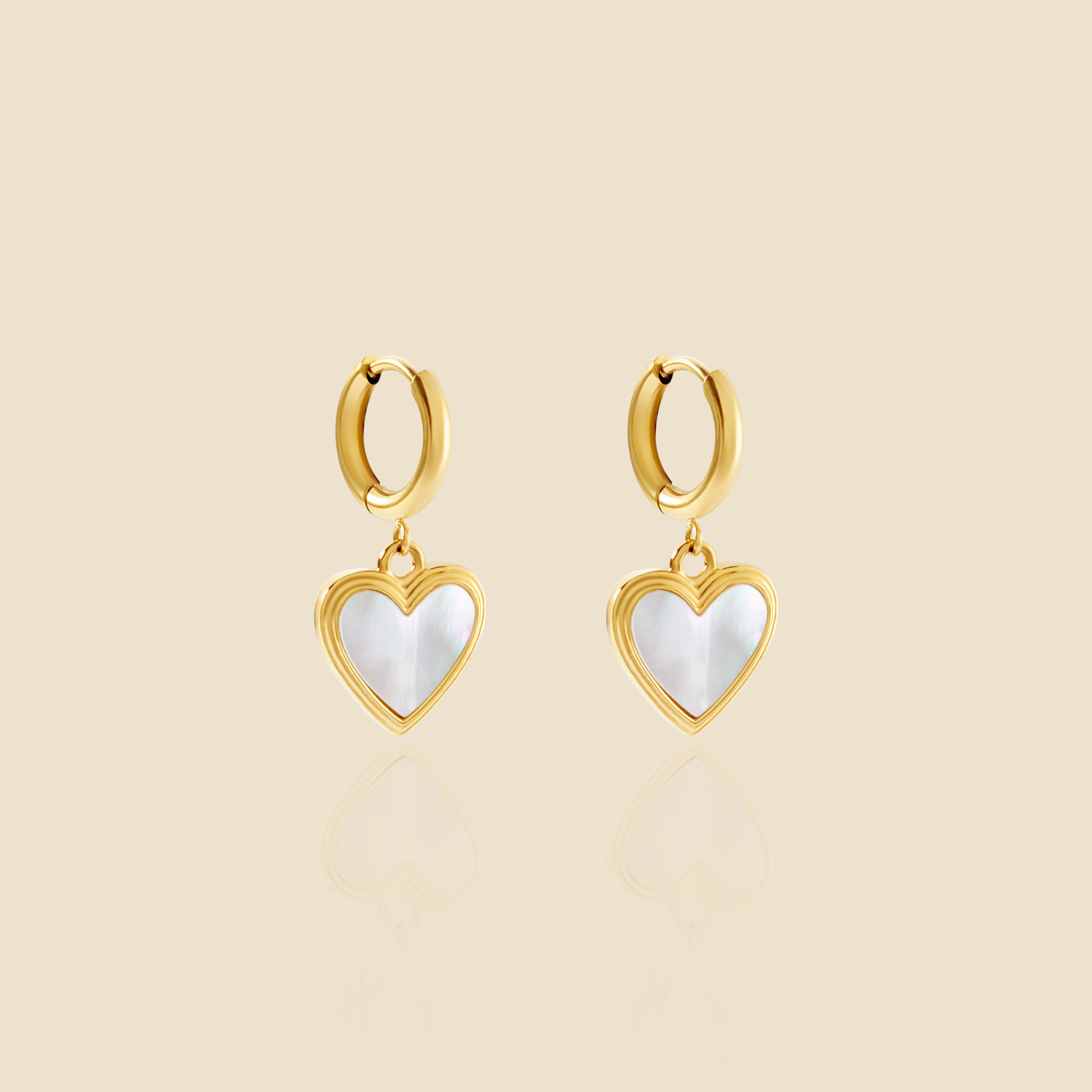 Gold hoop earrings – Heart