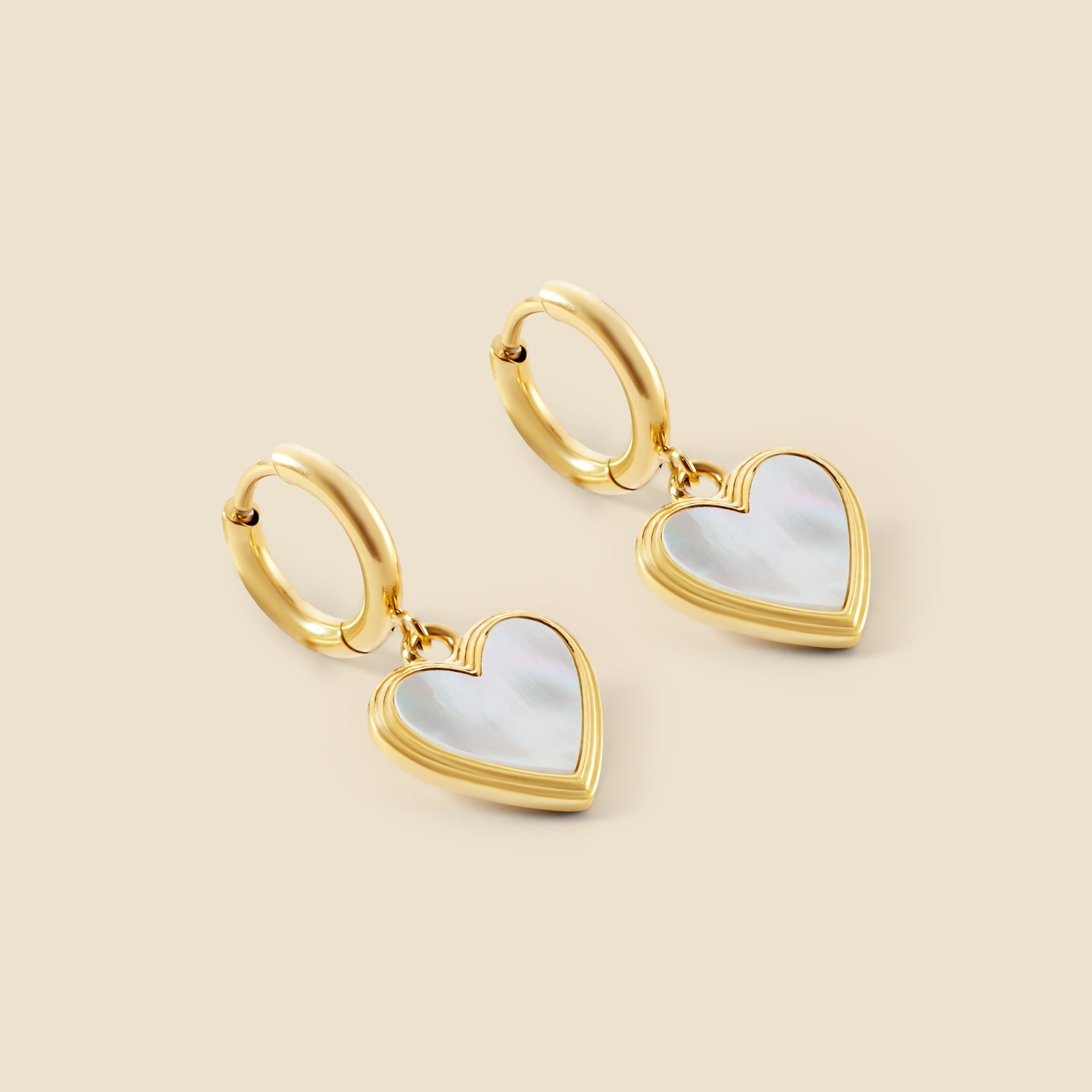 Gold hoop earrings – Heart