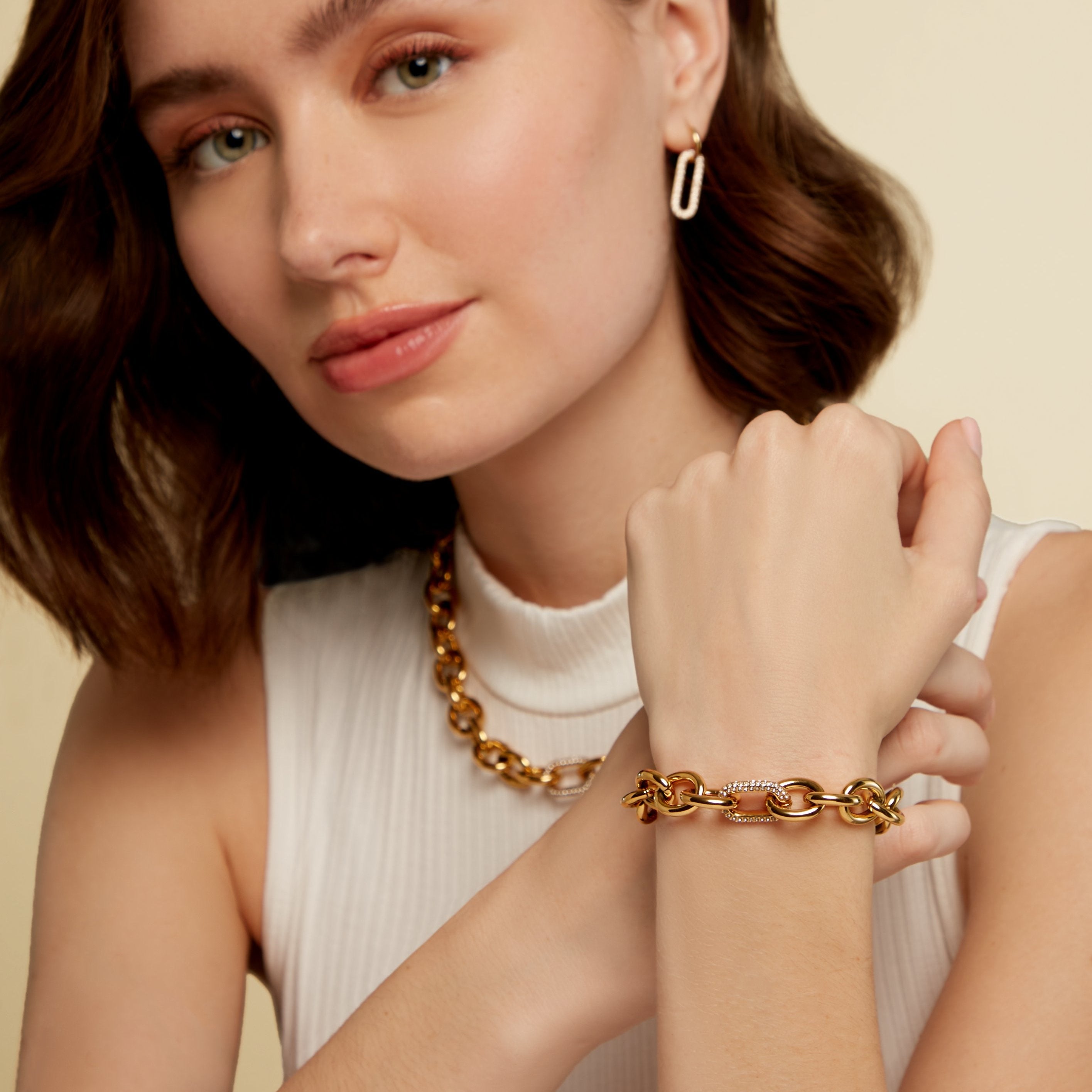 Gold chain bracelet – Charm