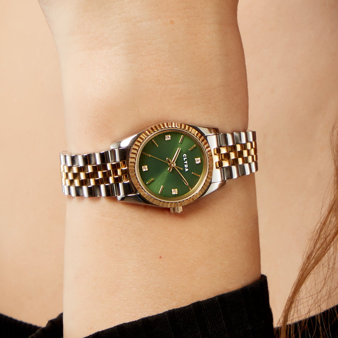 Lea two-tone green watch