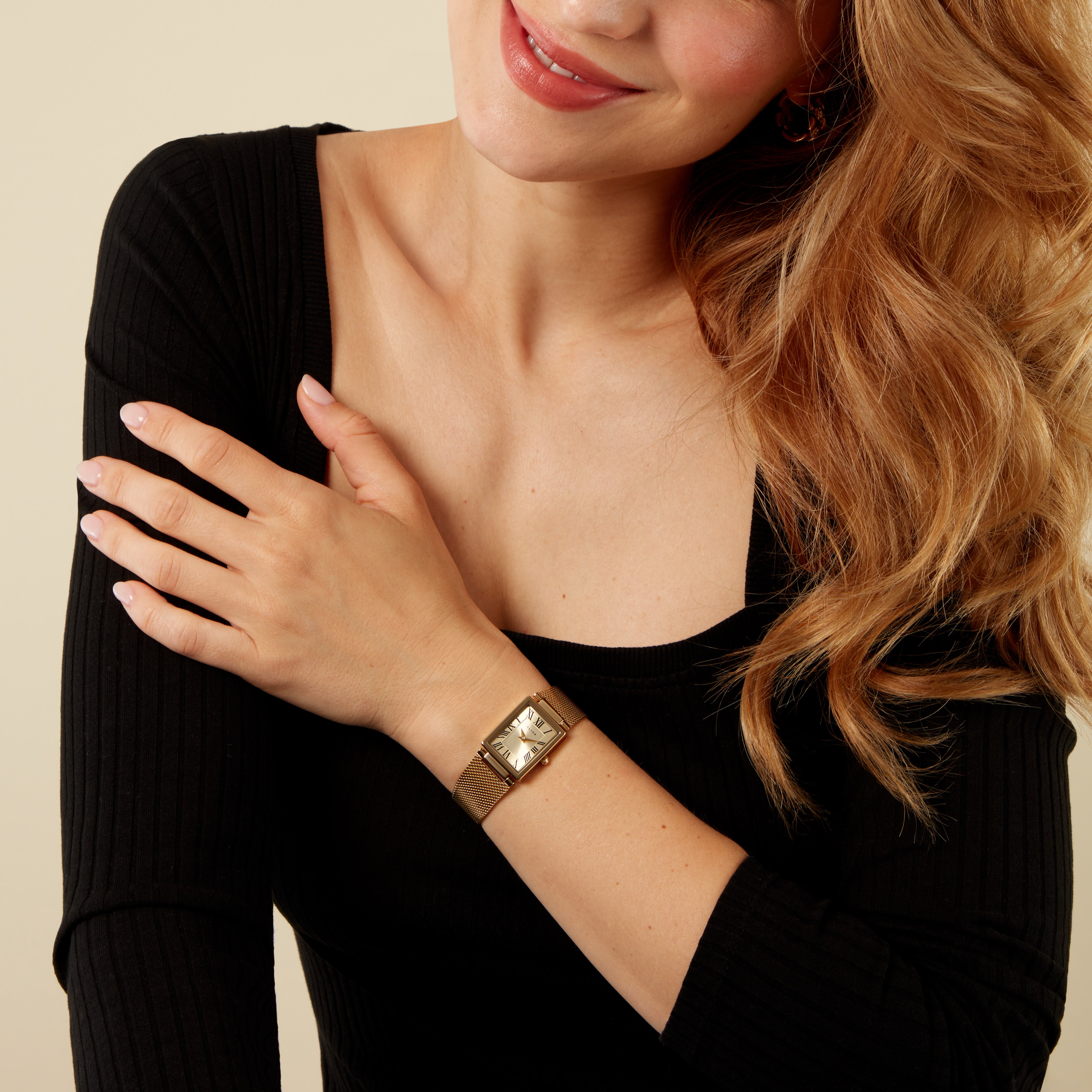 Laure gold mesh watch