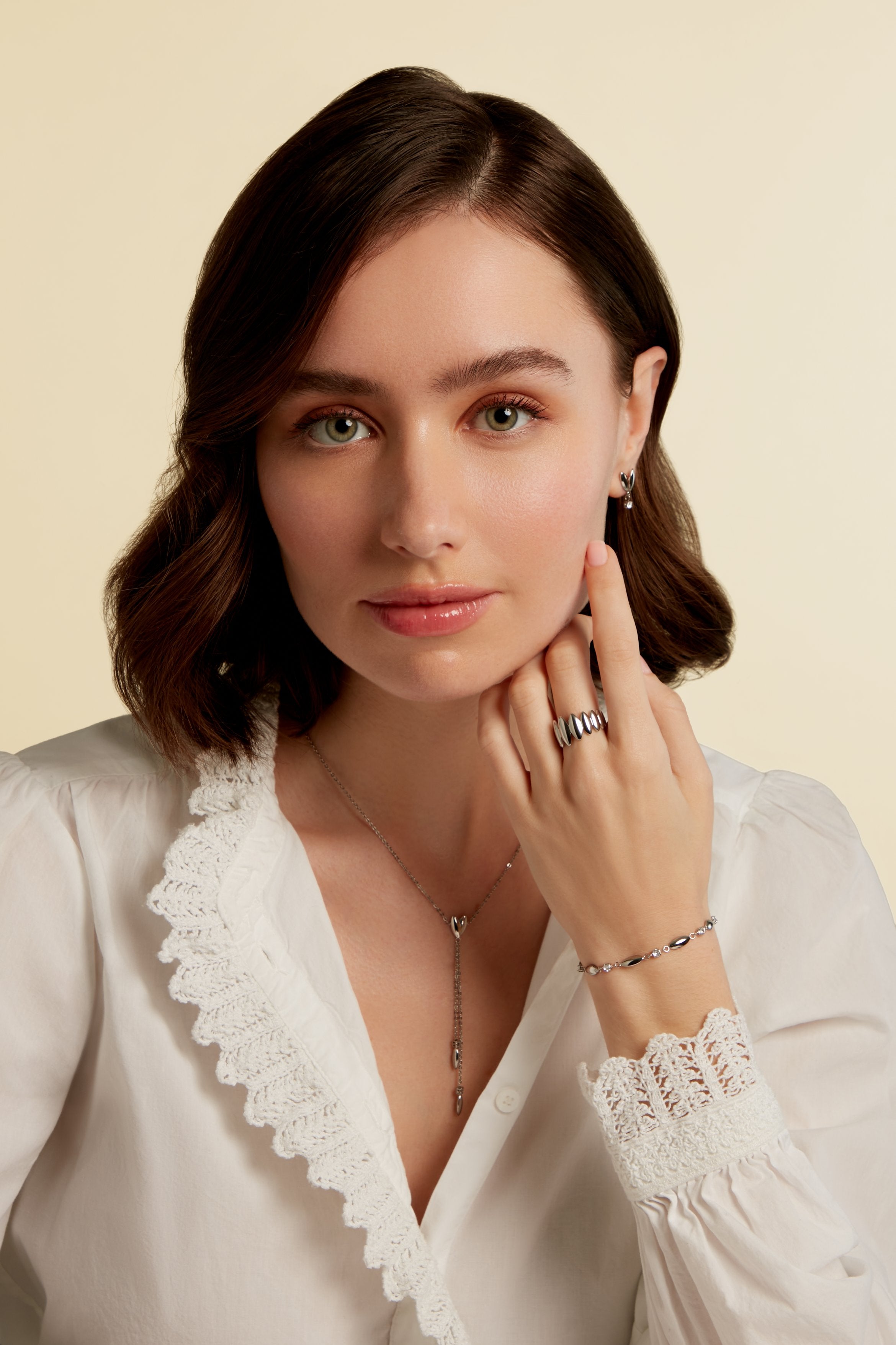 Bague argentée – Pétale