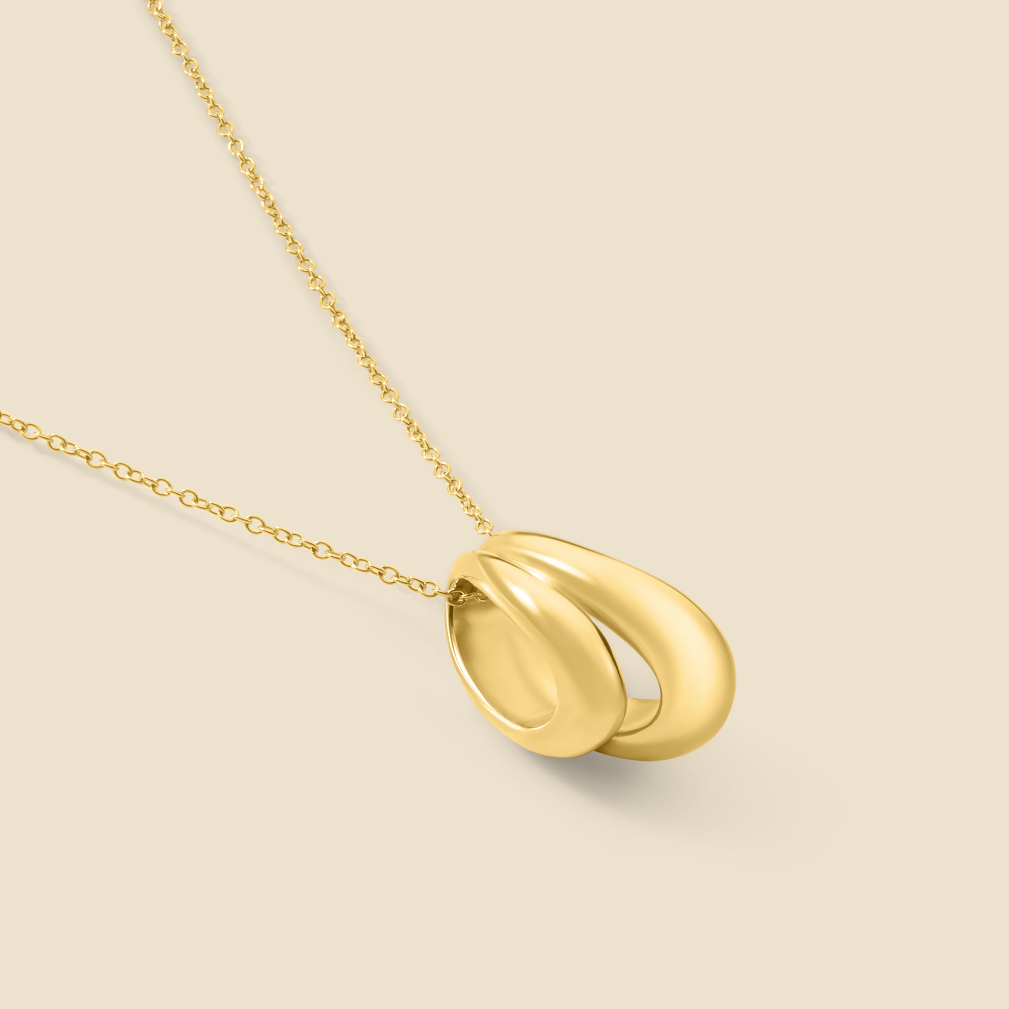 Gold Necklace – Sparkling Charm 