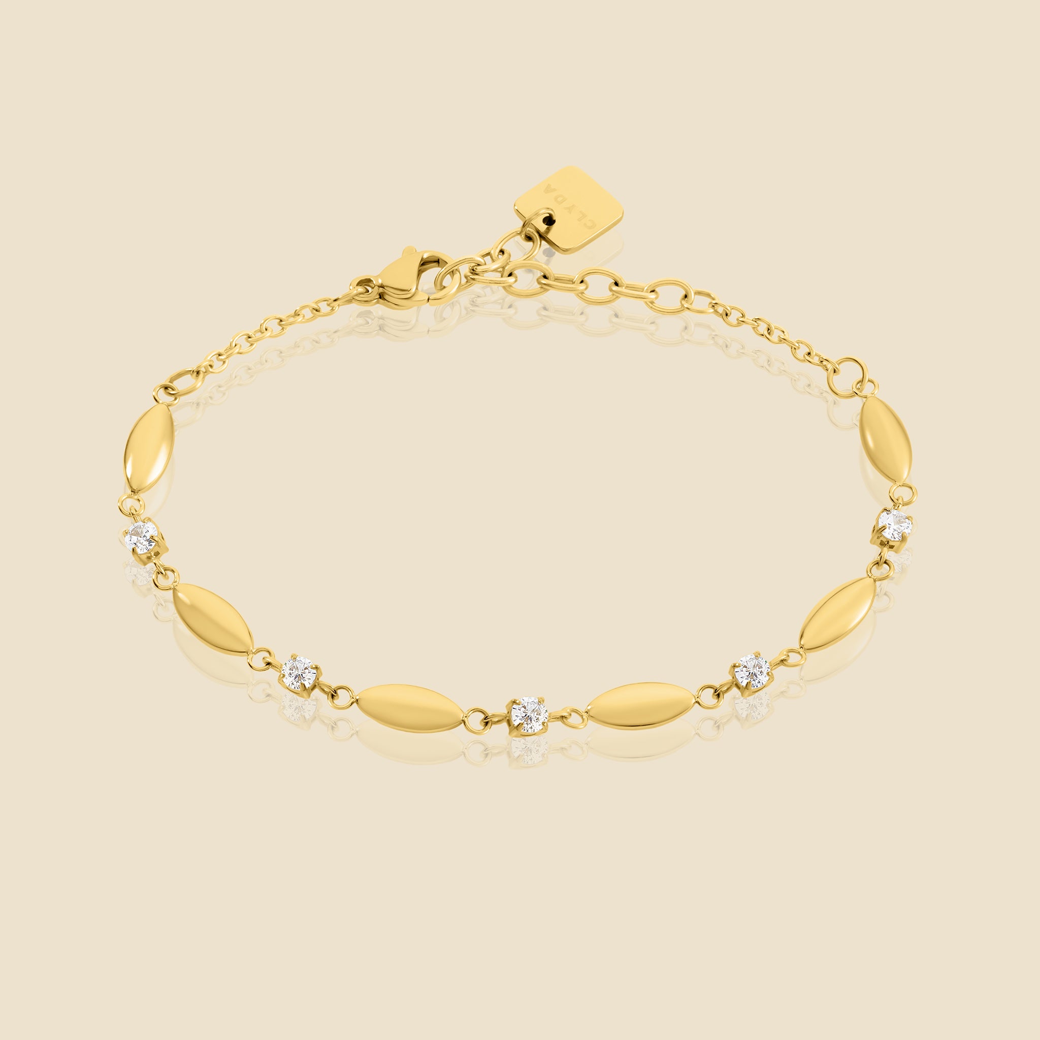Gold-plated bracelet with white stone – Petal
