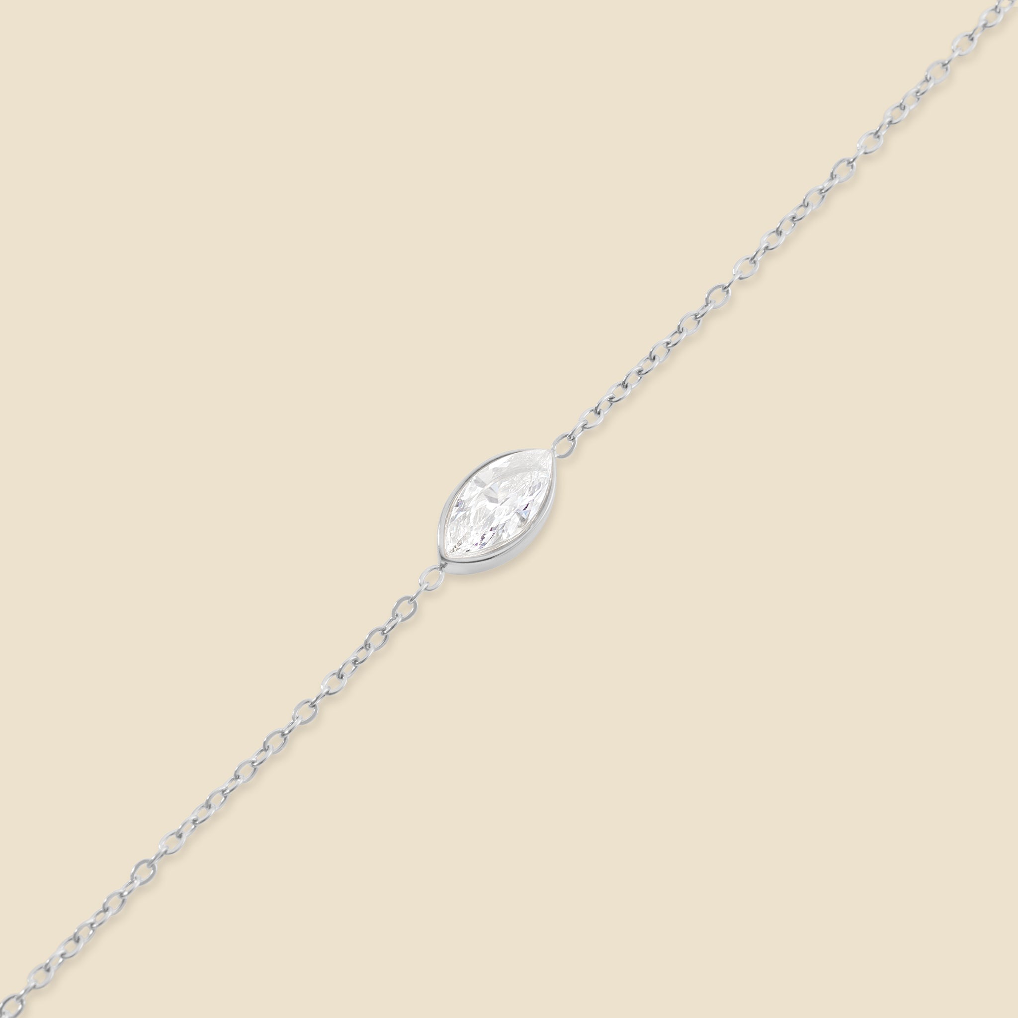 Silver-plated bracelet with white stone – Petal