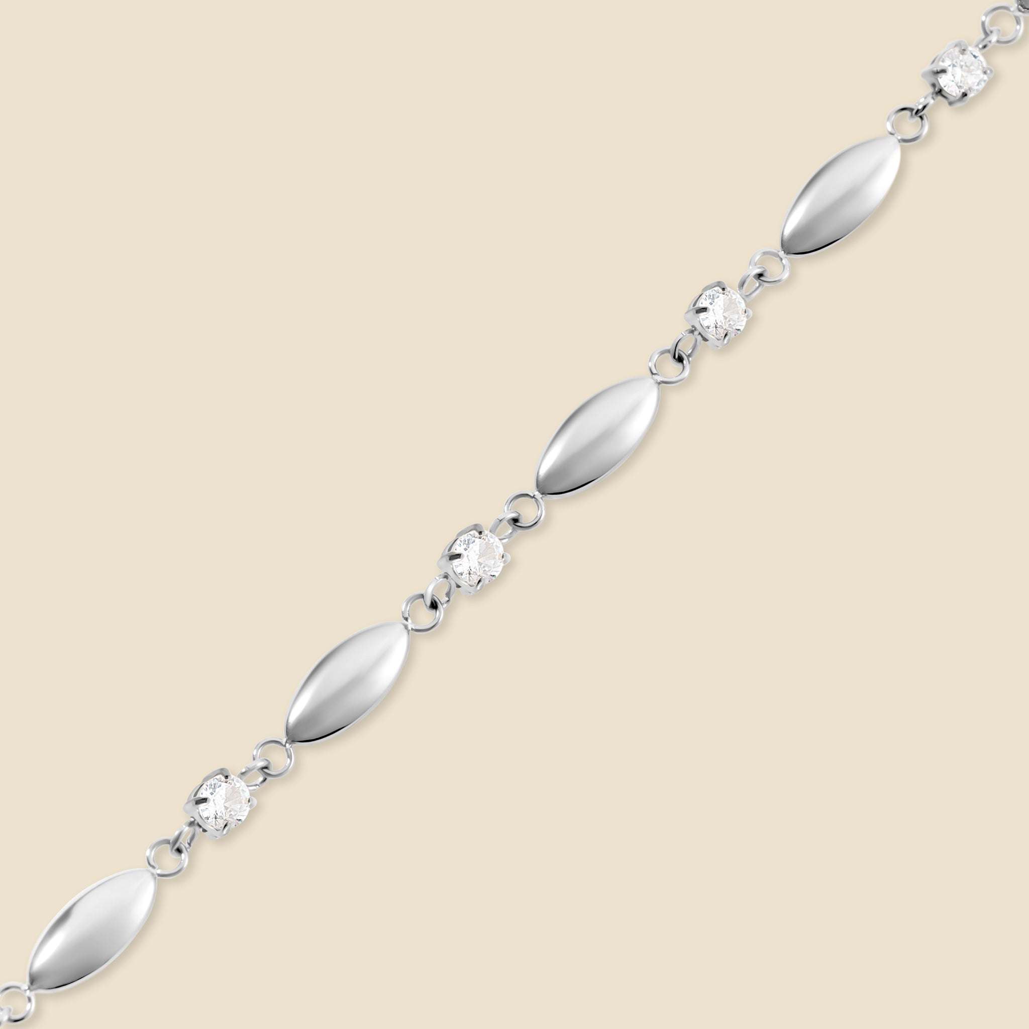 Silver-plated bracelet – Petal