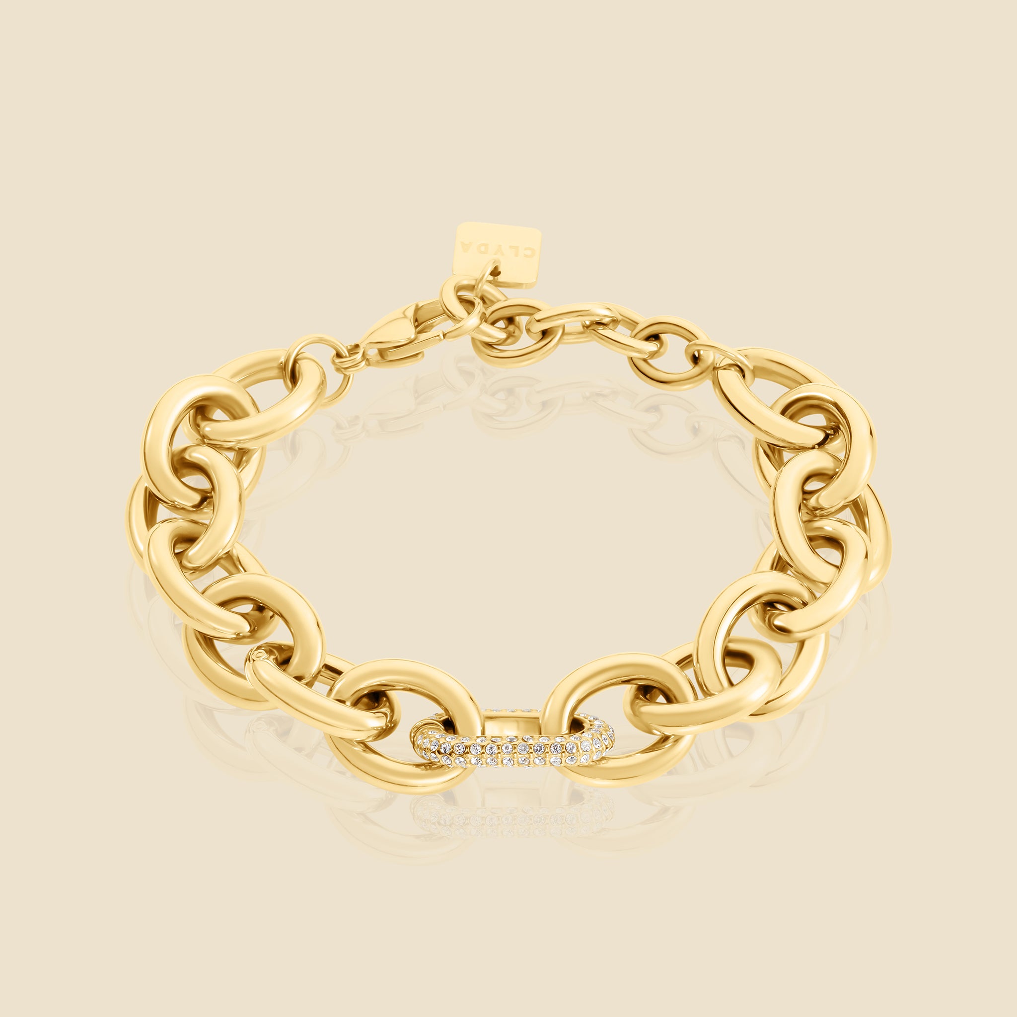 Gold chain bracelet – Charm 
