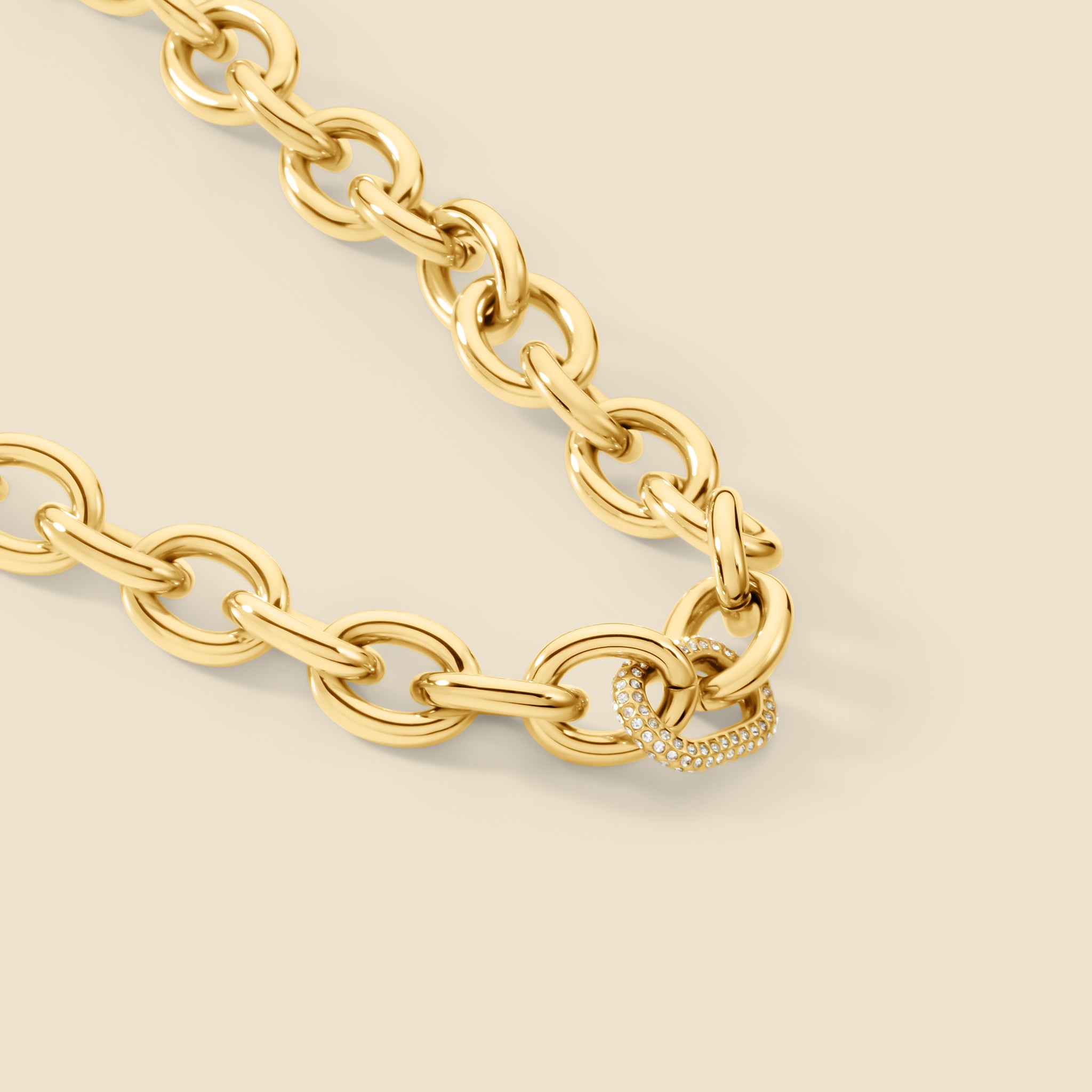 Gold chain necklace – Charm 