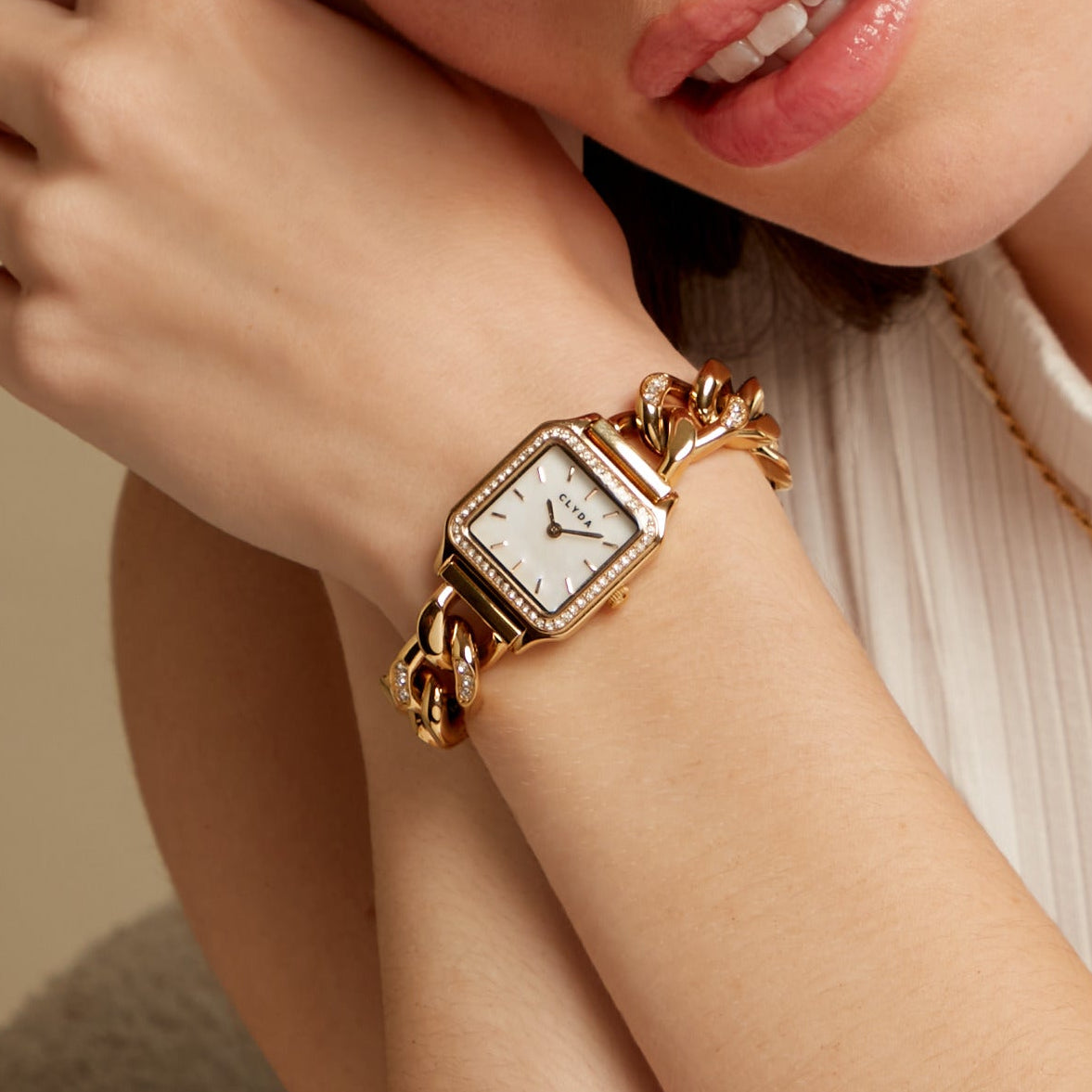 Gold chain watch – Serena