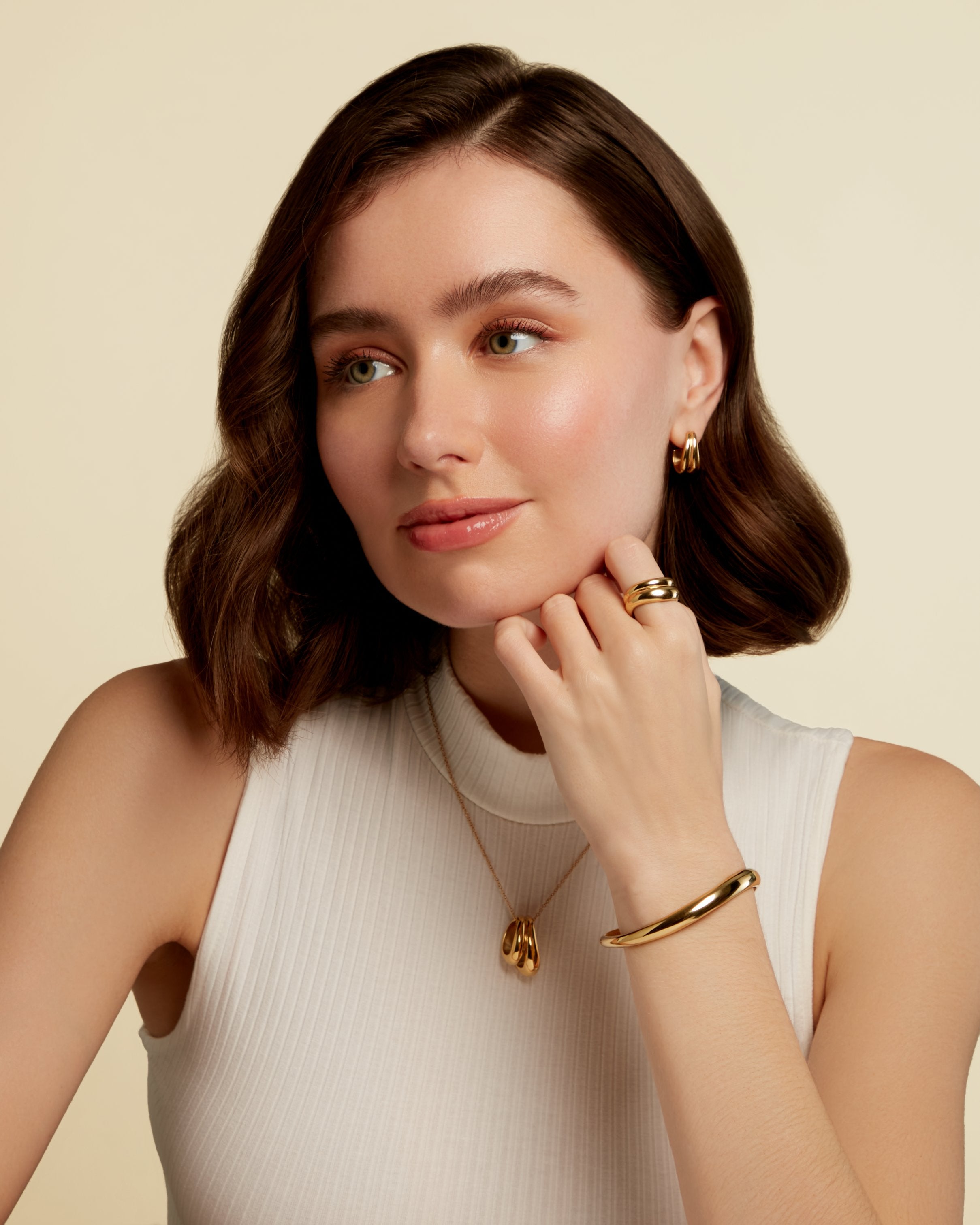 Gold earrings – Charm 