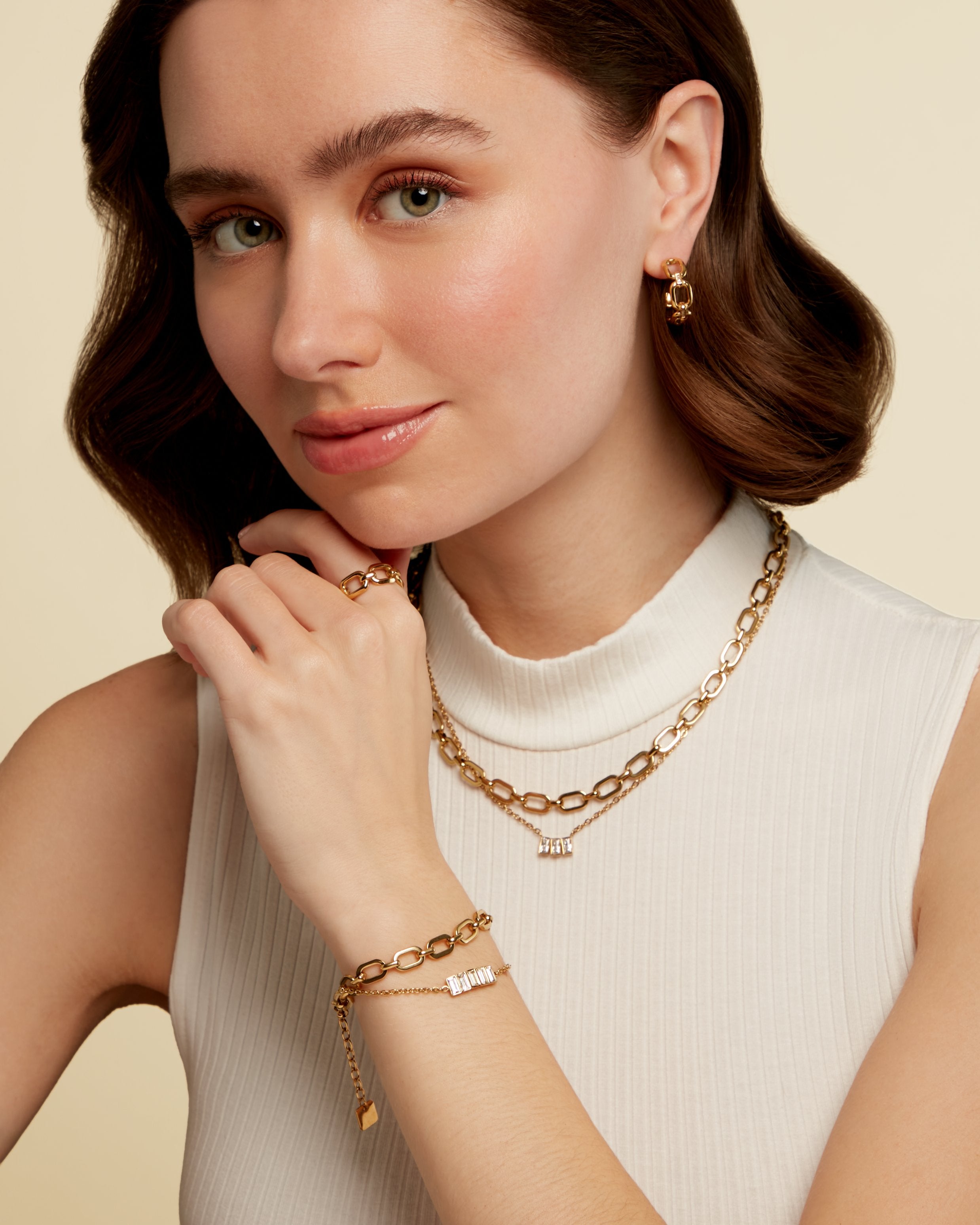 Collier doré double – Mémoire