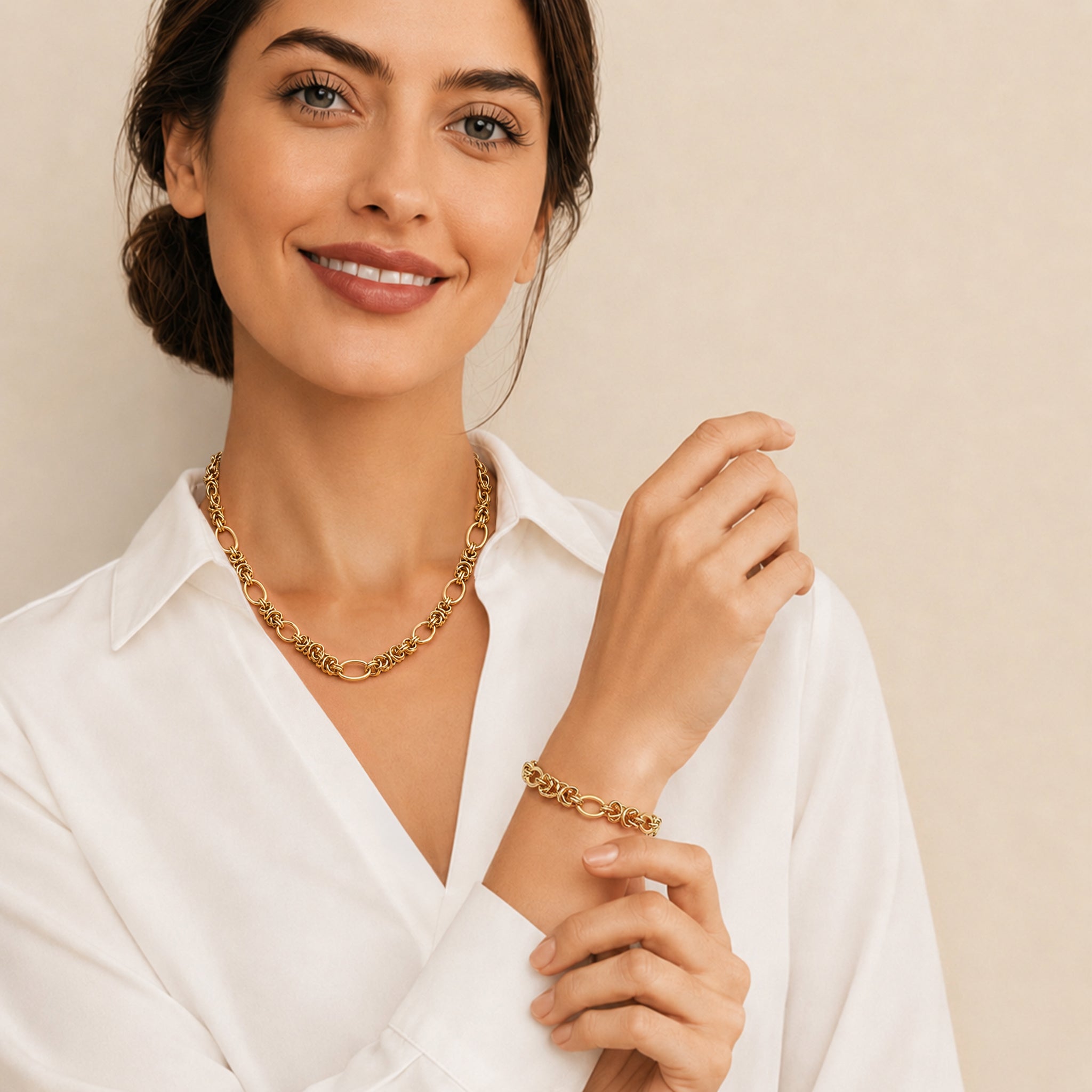 Collier doré - Charme