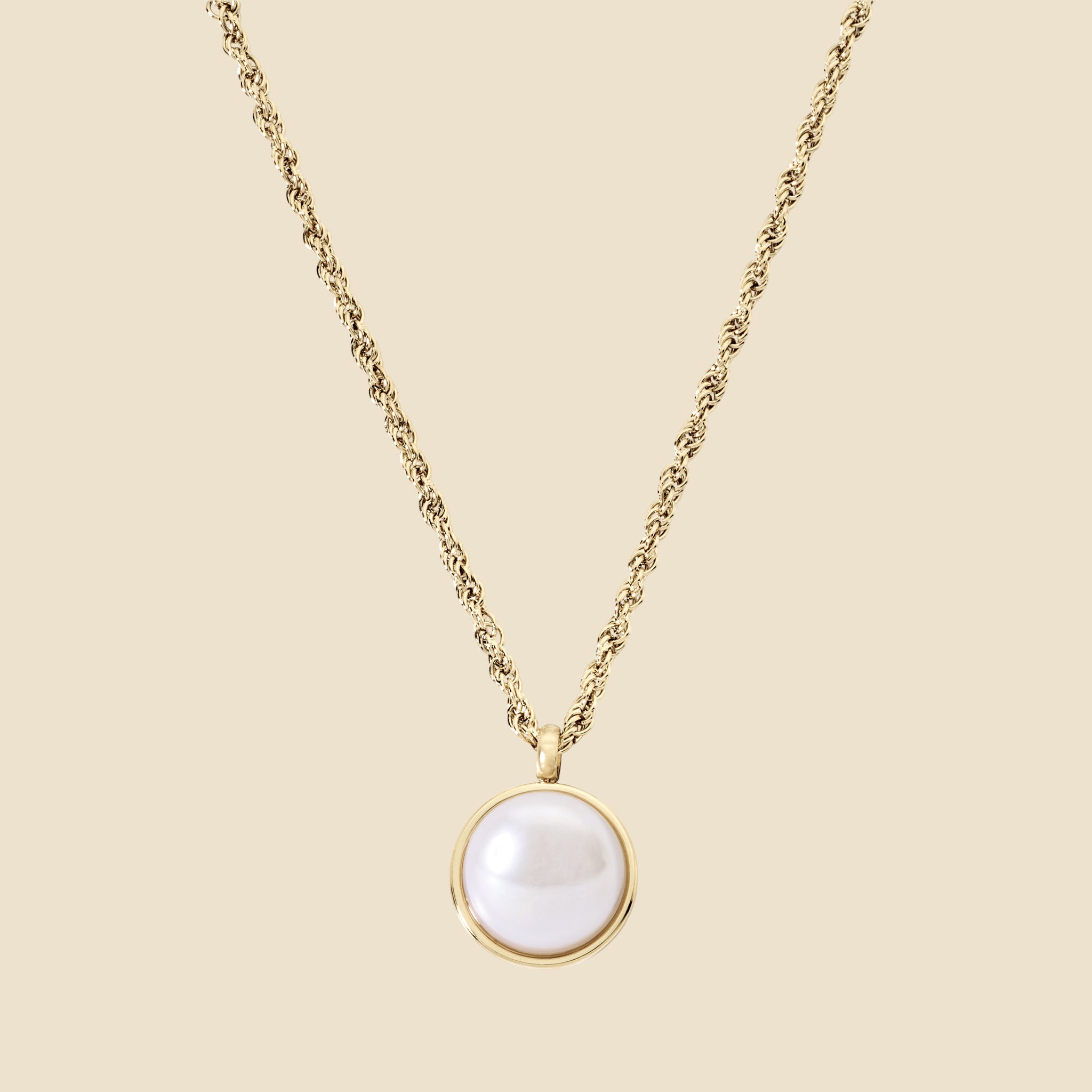 Collier doré perle - Mémoire